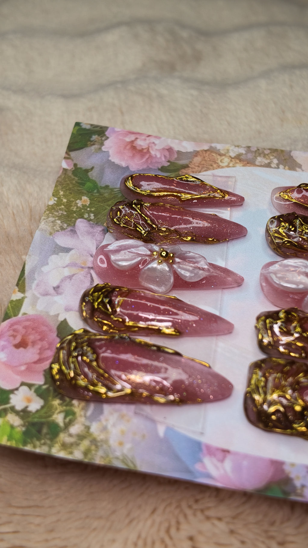 SPICY- Golden Rose Fantasy