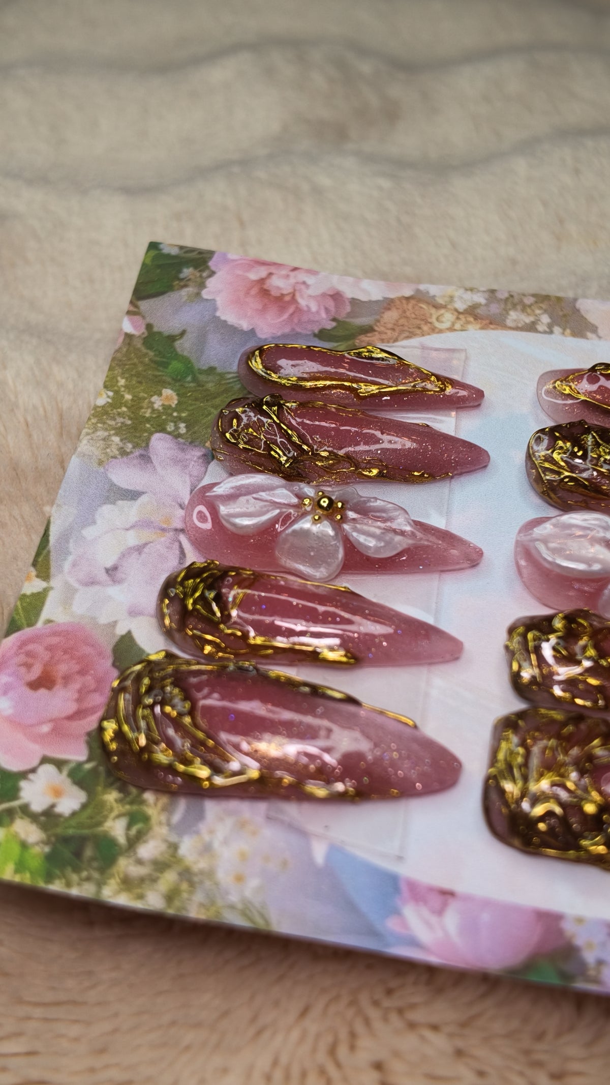 SPICY- Golden Rose Fantasy