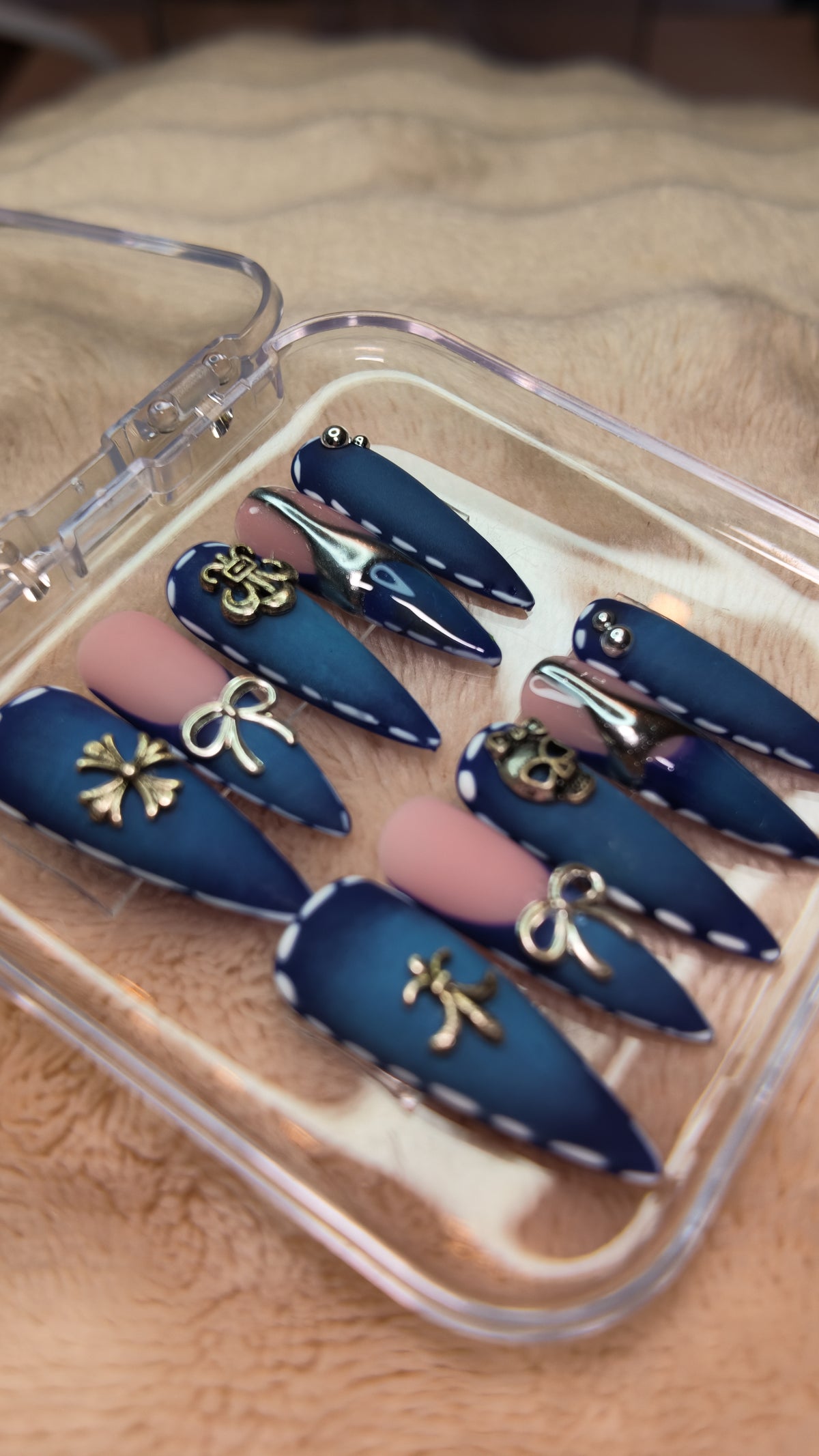 SPICY- Edgy Blue