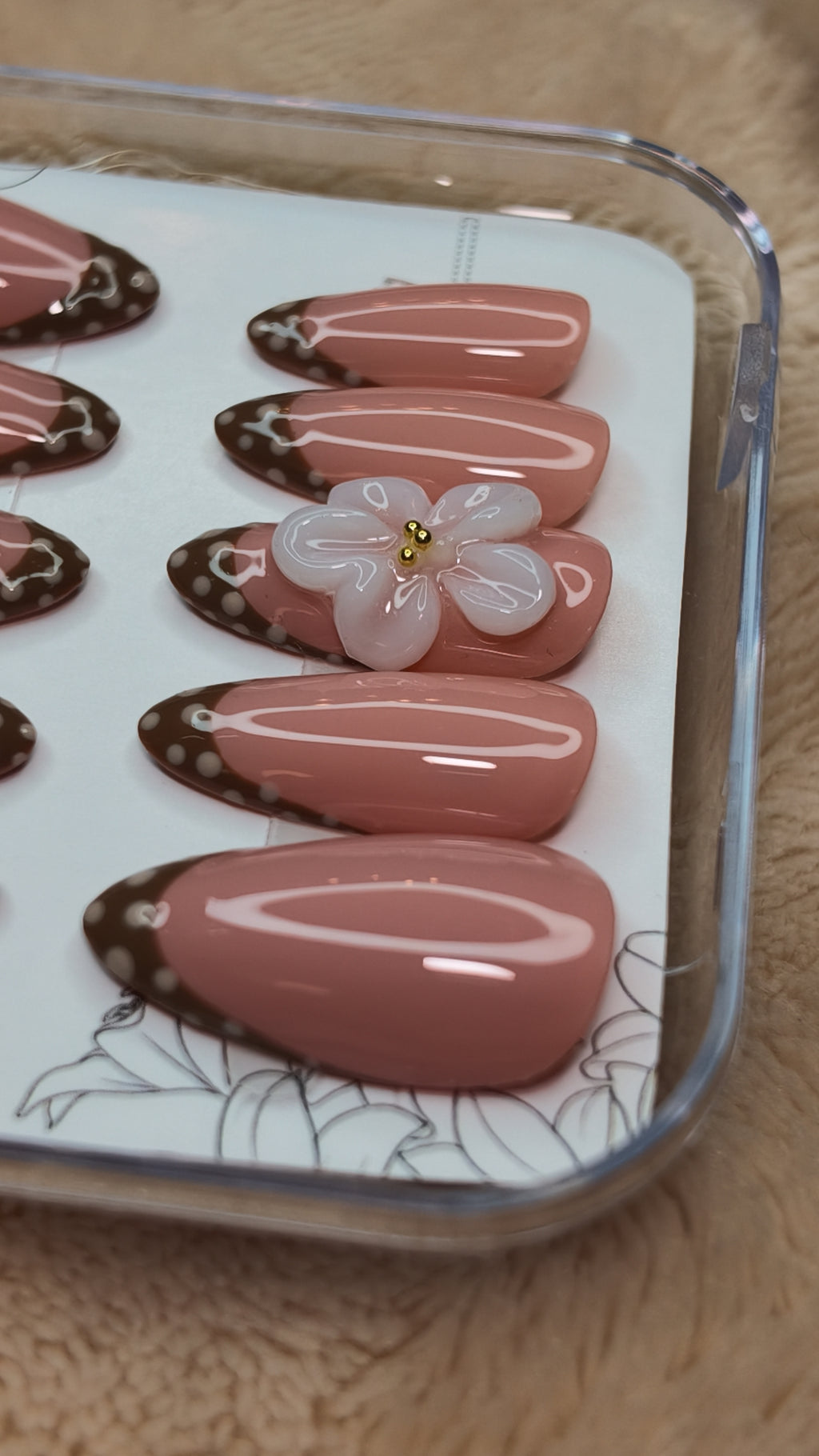 GLAM- Mocha Blossom