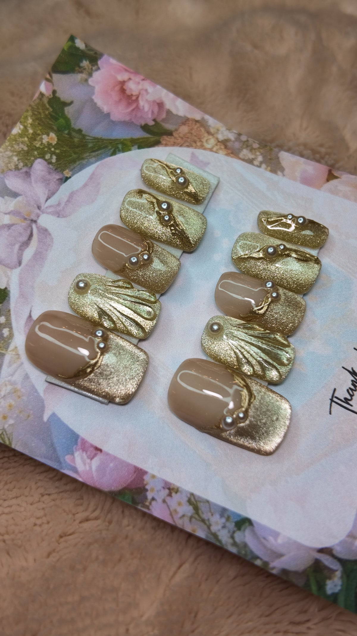 GLAM- Champagne Gold